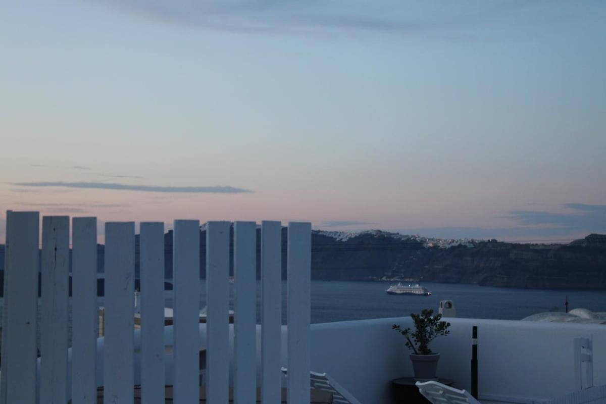 Solasta #2 With Jacuzzi In Santorini Appartement